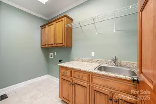 182 Canal Dr, Statesville, NC 28677 - Photo 12