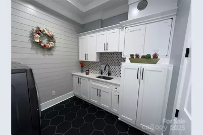 1550 S Main Street, Mount Pleasant, NC 28124 - Photo 22