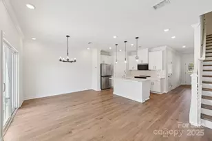 278 Tiger Lily Dr, Fort Mill, SC 29708 - Photo 2