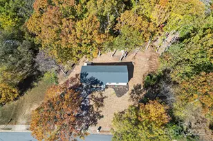 715 7th Ave SE, Hickory, NC 28602 - Photo 16