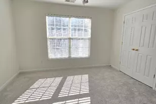 8221 Brookings Dr, Charlotte, NC 28269 - Photo 22