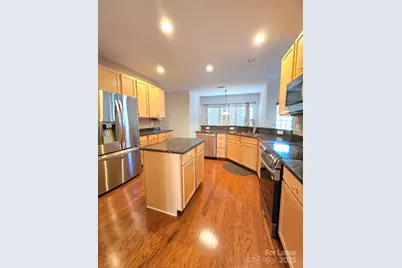 8221 Brookings Drive, Charlotte, NC 28269 - Photo 4