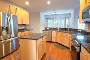 8221 Brookings Dr, Charlotte, NC 28269 - Photo 4