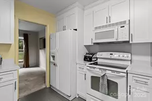 4407 Oak Ln, Charlotte, NC 28213 - Photo 18