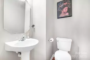 9919 Treeside Ln, Matthews, NC 28105 - Photo 12