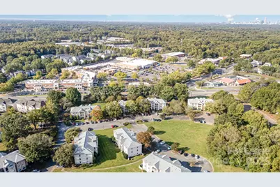 6165 Meadow Rose Lane, Charlotte, NC 28215 - Photo 28