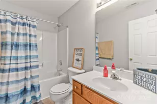 805 River Trail Rd, Lowell, NC 28098 - Photo 36