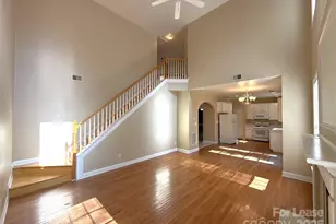 1928 Dearmon Dr, Charlotte, NC 28205 - Photo 12