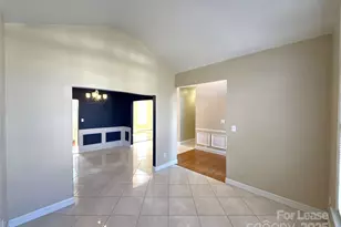 1928 Dearmon Dr, Charlotte, NC 28205 - Photo 6