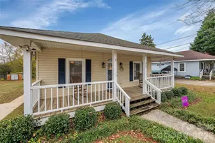 399 Woodlawn St, Belmont, NC 28012 - Photo 2