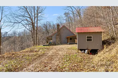 550 Cale Way, Clyde, NC 28721 - Photo 32