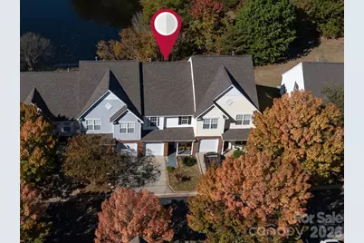 813 Rock Lake Glen, Fort Mill, SC 29715 - Photo 4