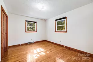 1675 Ponder Creek Rd, Mars Hill, NC 28754 - Photo 34