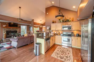 309 Pinnacle Ridge Rd, Beech Mountain, NC 28604 - Photo 14