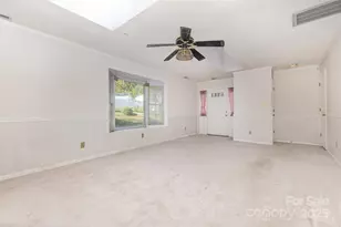 7428 Bradgate Rd, Charlotte, NC 28217 - Photo 10