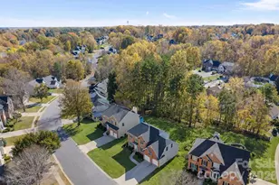 7708 Harrington Woods Rd, Charlotte, NC 28269 - Photo 34