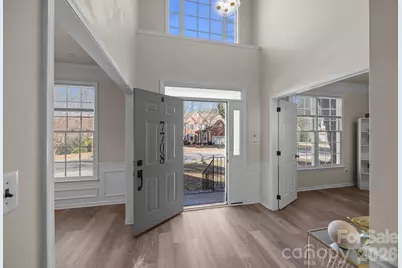 7708 Harrington Woods Road, Charlotte, NC 28269 - Photo 8