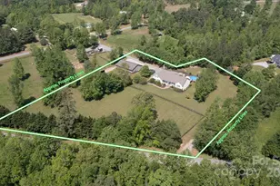 2409 Golf Course Rd, Columbus, NC 28722 - Photo 6