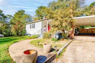 605 Oakley St, Shelby, NC 28150 - Photo 2