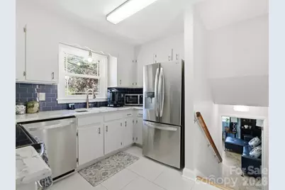 7148 Sherbourne Drive, Charlotte, NC 28210 - Photo 8