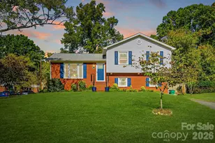 7148 Sherbourne Dr, Charlotte, NC 28210 - Photo 1