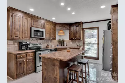 1151 Estate Drive, York, SC 29745 - Photo 8