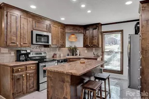 1151 Estate Dr, York, SC 29745 - Photo 8