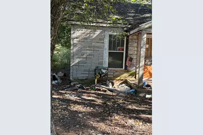 131 Autumn Leaf Road, Troutman, NC 28166 - Photo 2