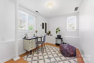 340 Dillingham Cir, Asheville, NC 28805 - Photo 8