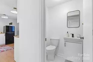 340 Dillingham Cir, Asheville, NC 28805 - Photo 14