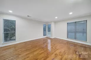 2506 Cranbrook Ln, Charlotte, NC 28207 - Photo 10