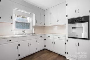 1515 Fairway Acres Rd, Lenoir, NC 28645 - Photo 10