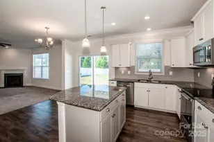 129 Candlelight Wy, Mooresville, NC 28115 - Photo 12