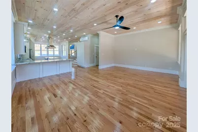 7854 E US Highway 19E None, Burnsville, NC 28714 - Photo 16