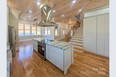 7854 E US Highway 19E None, Burnsville, NC 28714 - Photo 10