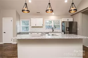 908 13th St NW, Conover, NC 28613 - Photo 12