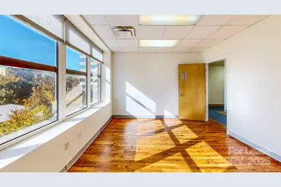 124 College Street, Asheville, NC 28801 - Photo 10