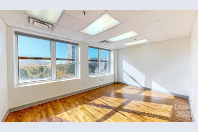 124 College Street, Asheville, NC 28801 - Photo 8