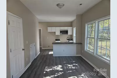 106 Steinkuhler Street #6, Chester, SC 29706 - Photo 2