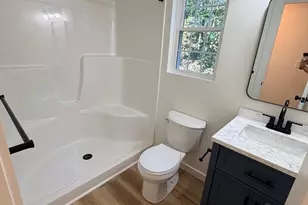 202 W 19th St, Newton, NC 28658 - Photo 18