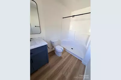 202 W 19th Street, Newton, NC 28658 - Photo 10