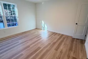 202 W 19th St, Newton, NC 28658 - Photo 12