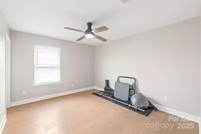 12205 Hollinhope Drive, Charlotte, NC 28278 - Photo 32