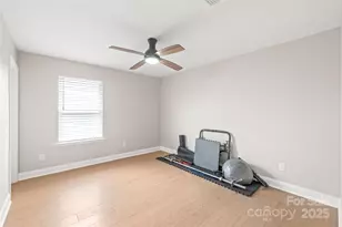 12205 Hollinhope Dr, Charlotte, NC 28278 - Photo 32