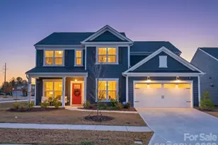 12205 Hollinhope Dr, Charlotte, NC 28278 - Photo 2