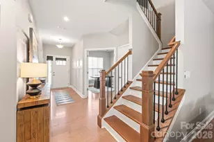 12205 Hollinhope Dr, Charlotte, NC 28278 - Photo 10