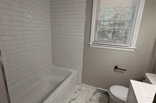 2854 Burbank Dr, Charlotte, NC 28216 - Photo 14