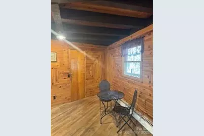 667 Pinewood Knoll Drive, Hendersonville, NC 28739 - Photo 10