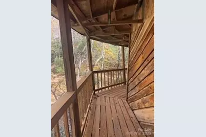 667 Pinewood Knoll Drive, Hendersonville, NC 28739 - Photo 6