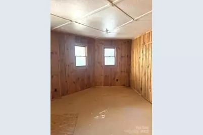 667 Pinewood Knoll Drive, Hendersonville, NC 28739 - Photo 14